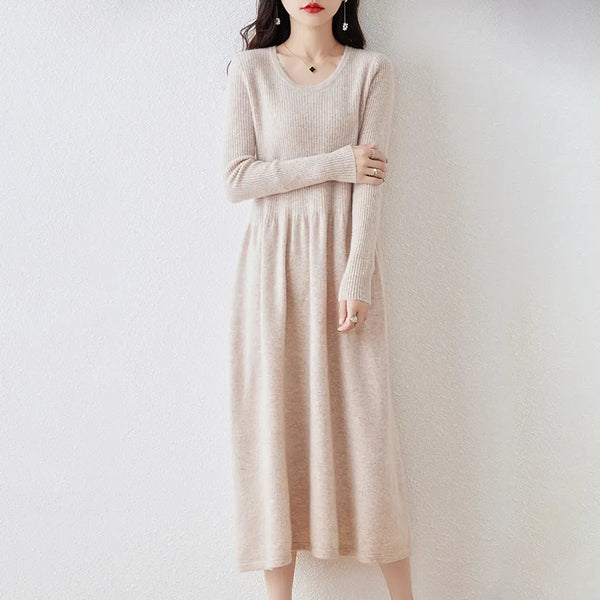 Round Neck Long Sleeves 100% Wool Knitted Dress